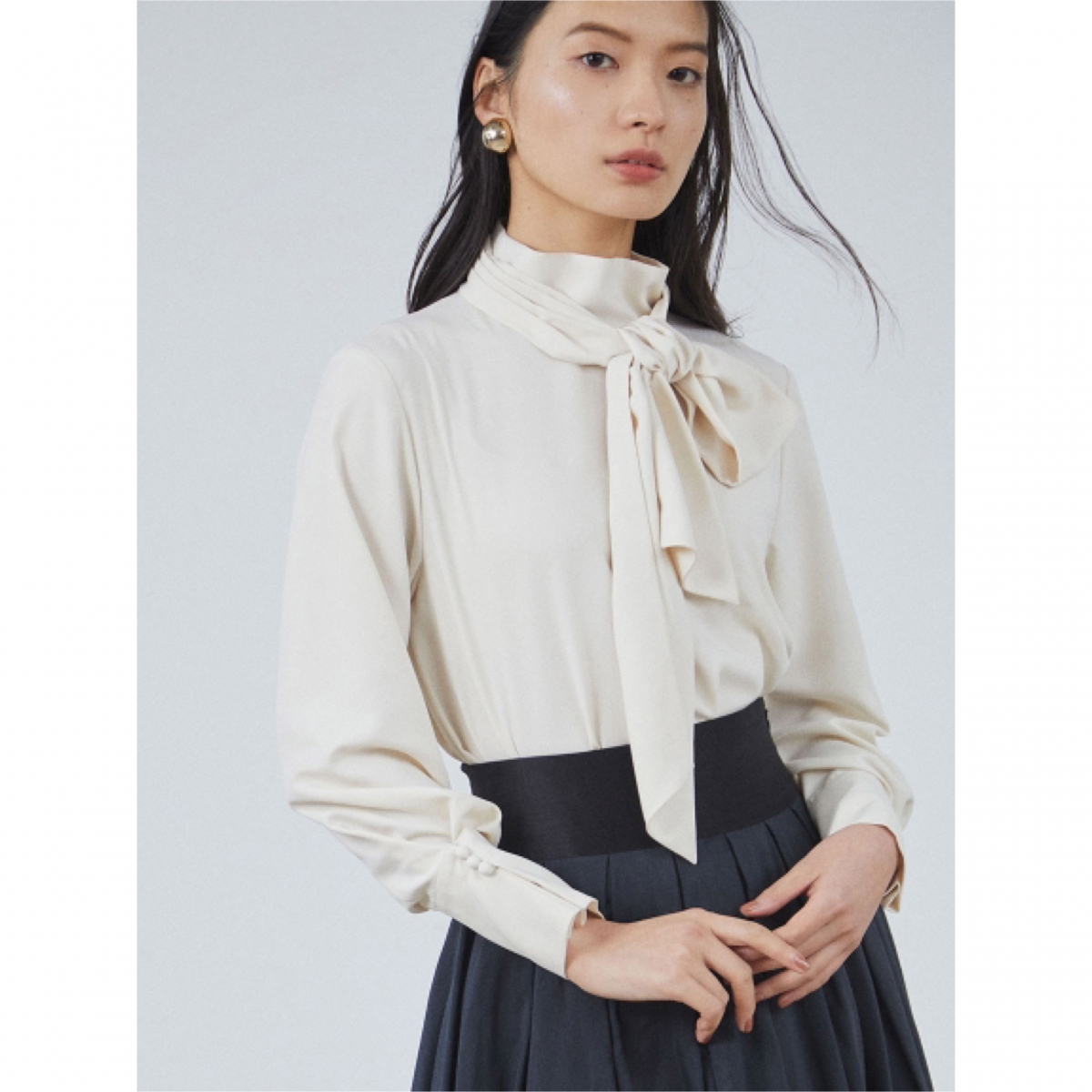 【一部予約販売中】 FRAY | 新作！ボウタイ付きチュニックブラウス I.D ショップ | トップス
