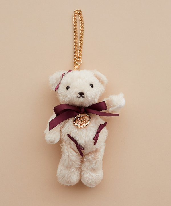 店舗限定！！リボンを纏った限定ベアチャーム🐻🎀 | メゾン ド フルール | ショップブログ | 渋谷ヒカリエ ShinQs